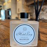 Frosted White Signature Scent Diffuser